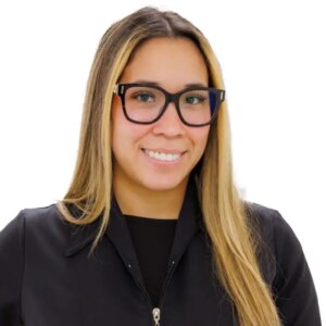  Tiffanie Esturain-Hernandez