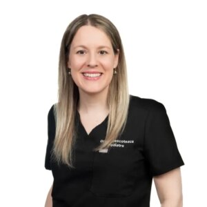 Dr. Caroline Descôteaux