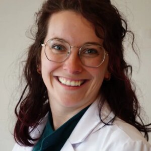 Dr. Laure Richer